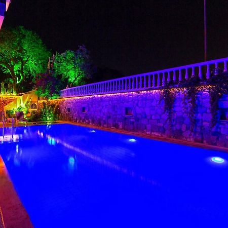 Kabasakal Otel Çeşme Luaran gambar