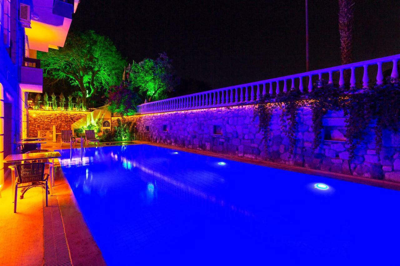 Kabasakal Otel Çeşme Luaran gambar