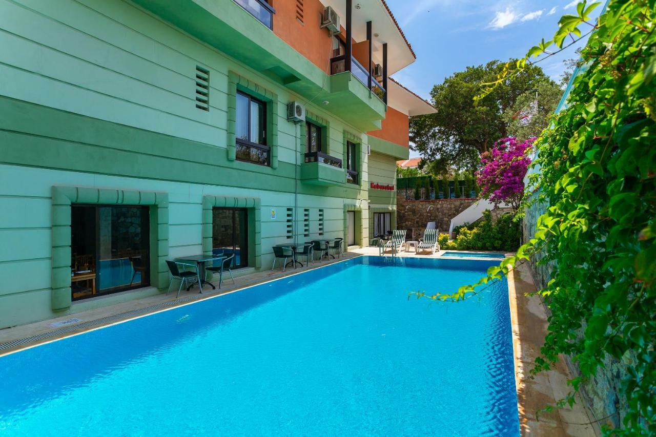 Kabasakal Otel Çeşme Luaran gambar