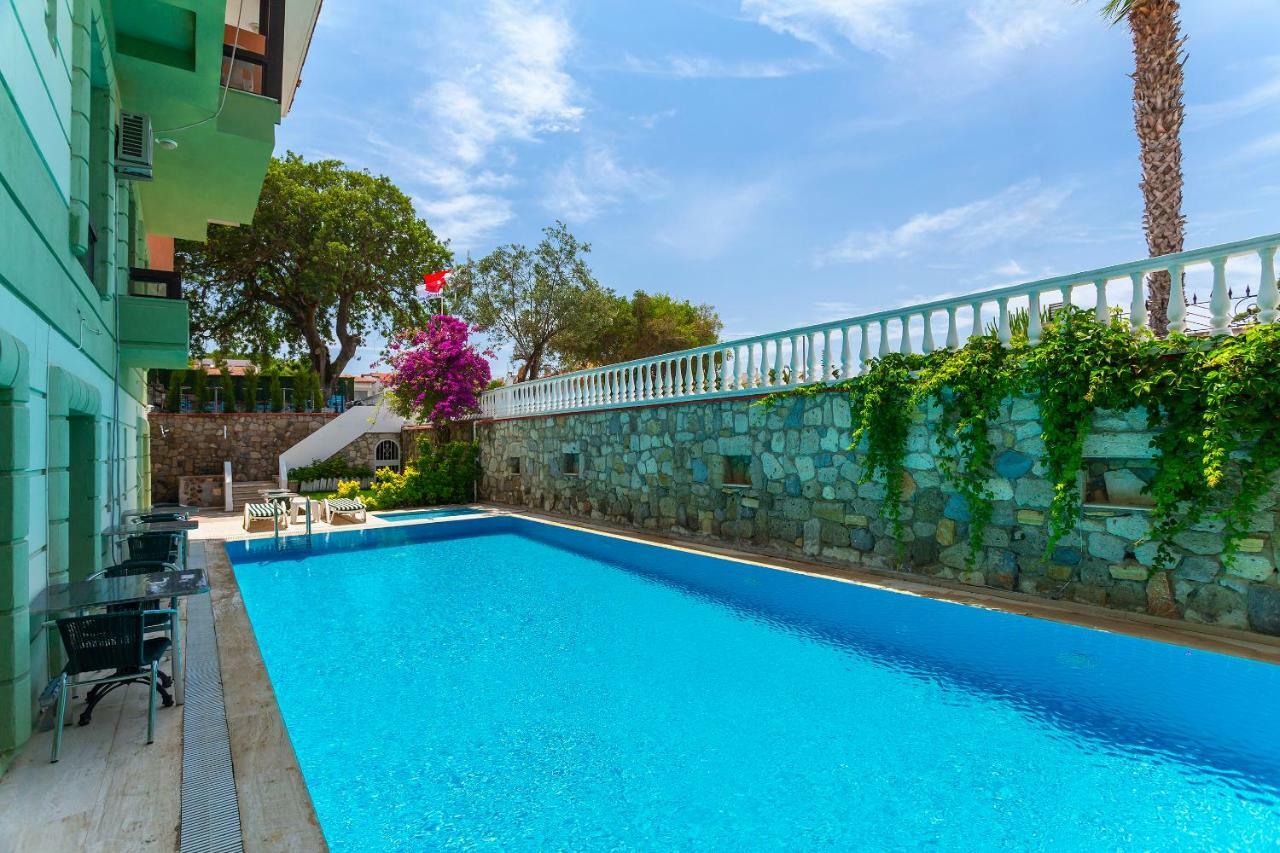 Kabasakal Otel Çeşme Luaran gambar